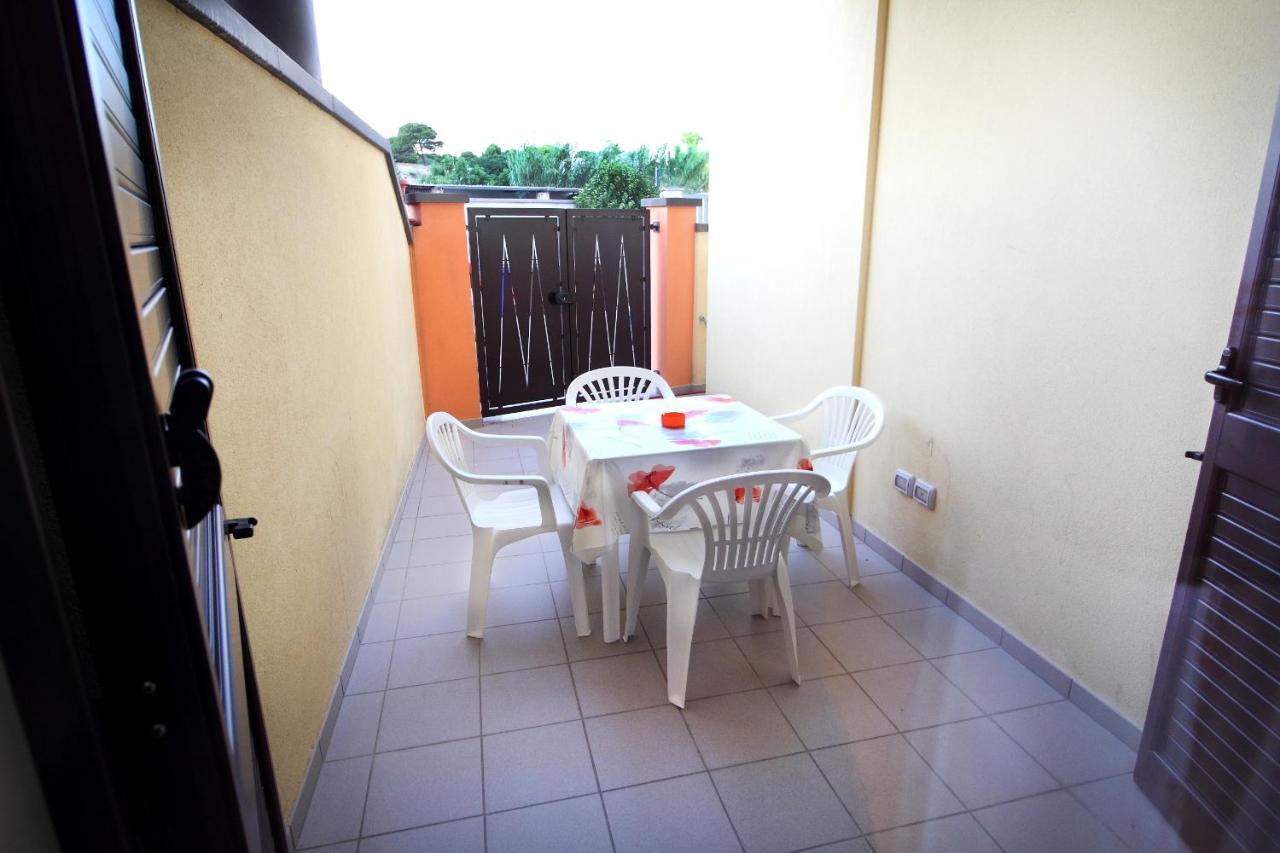 Bilocale Orange Apartman Gallipoli Kültér fotó
